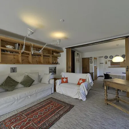 Chesa Roven - Celerina Apartment *